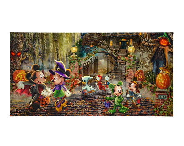 Disney Mickey and Minnie Halloween Fun